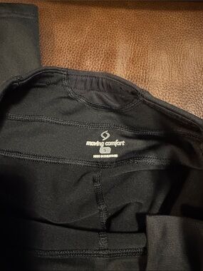 Moving Comfort Black Women's Track Joggers water resistant. Lined slightly
